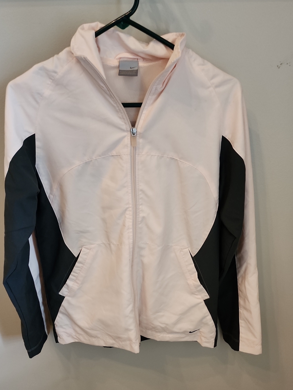 Nike Women's Pale Pink and Black Zip-Front Utility Jacket